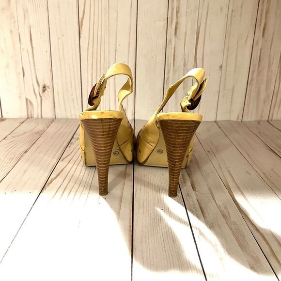 Chinese Laundry Yellow Tan Slingback Heels with Brown Pickstitch Size 7 - Picture 5 of 7